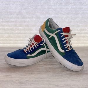 Men’s Yacht Club Sneakers Size 10